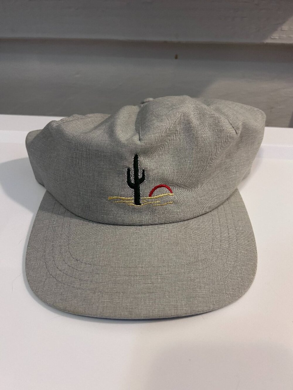 LIKE NEW - Gray Cactus Hat